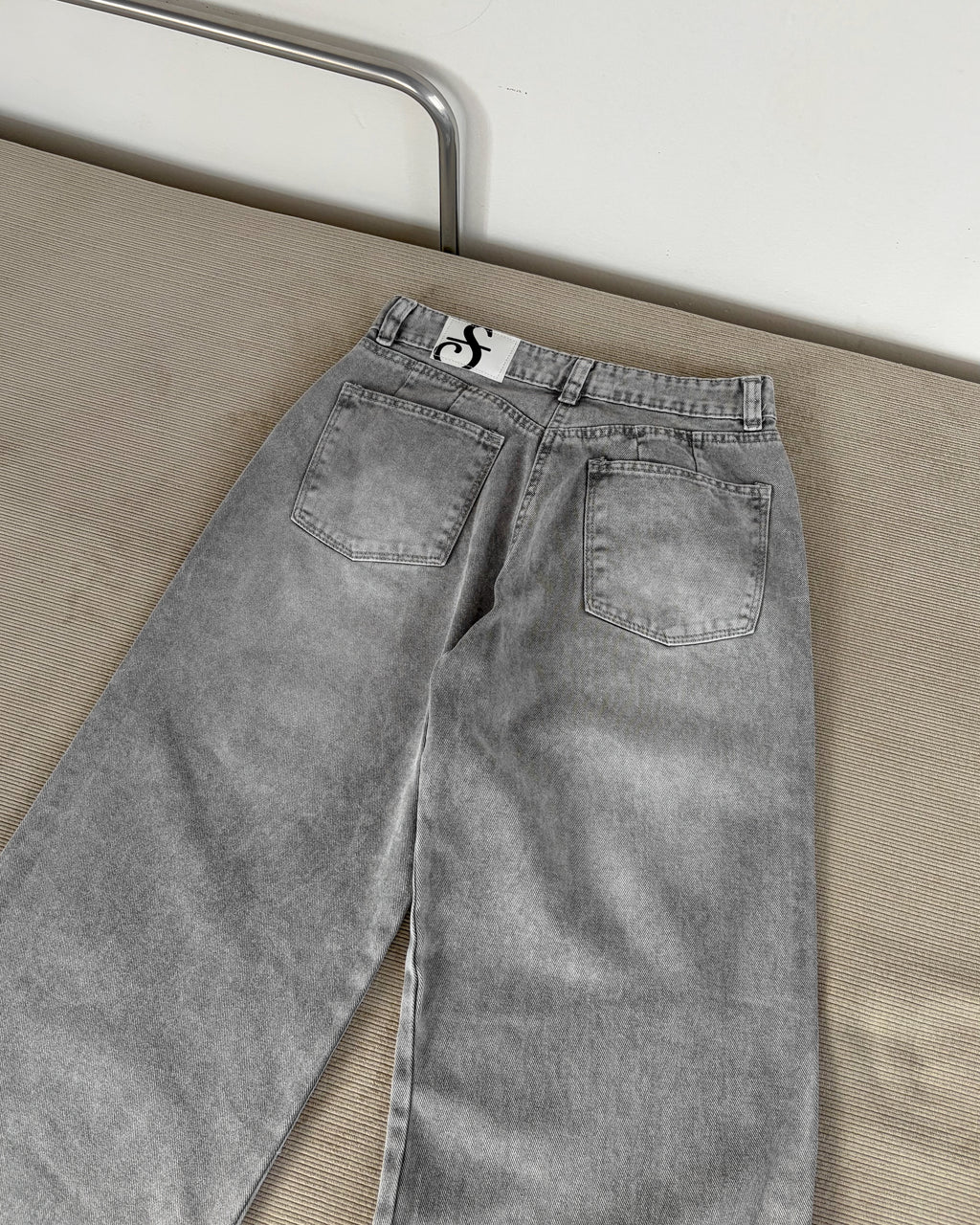 Jeans Wide Leg - Gris