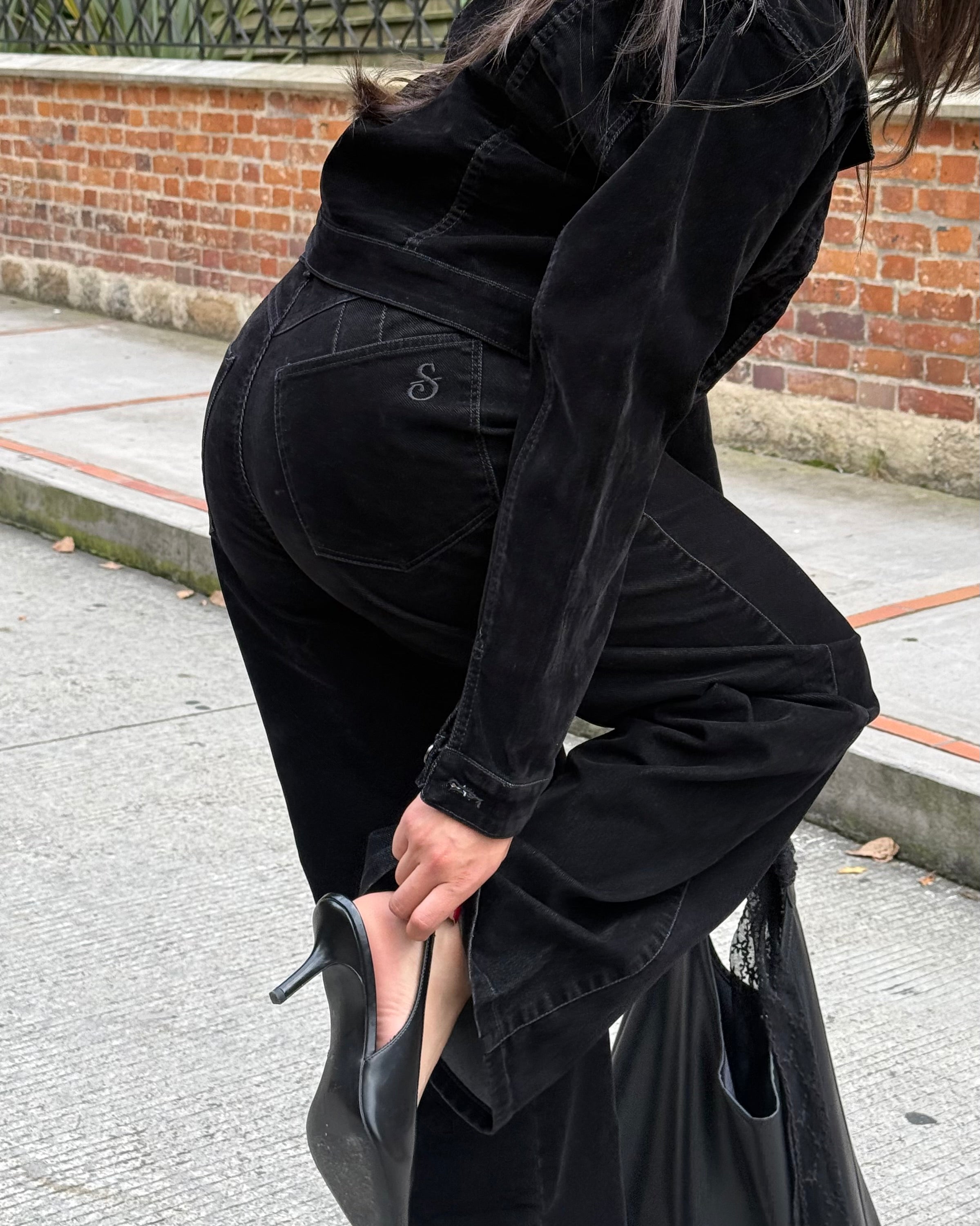 Wide Leg - Velvett Negro