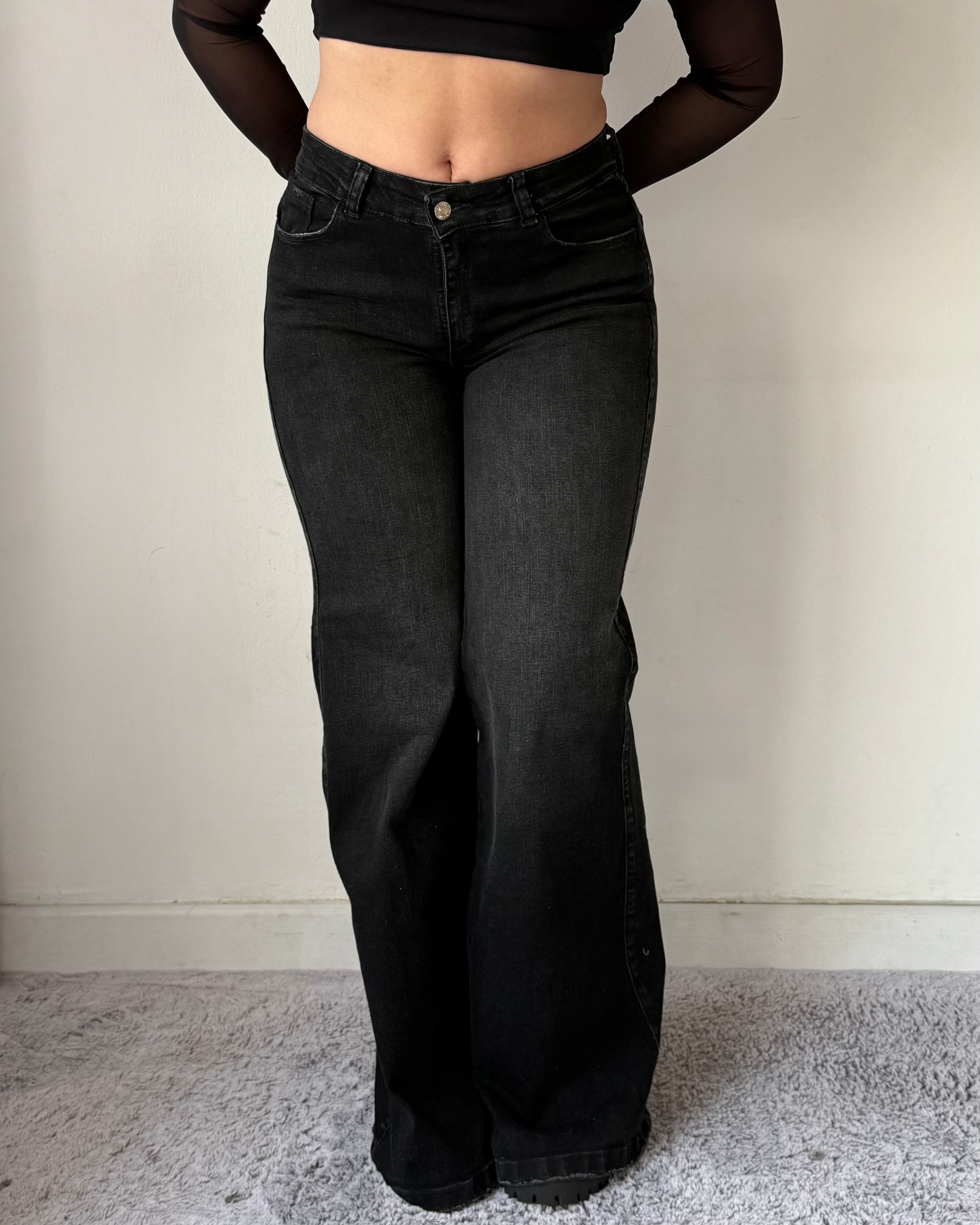 Flare Jeans Negro - Mid Waist