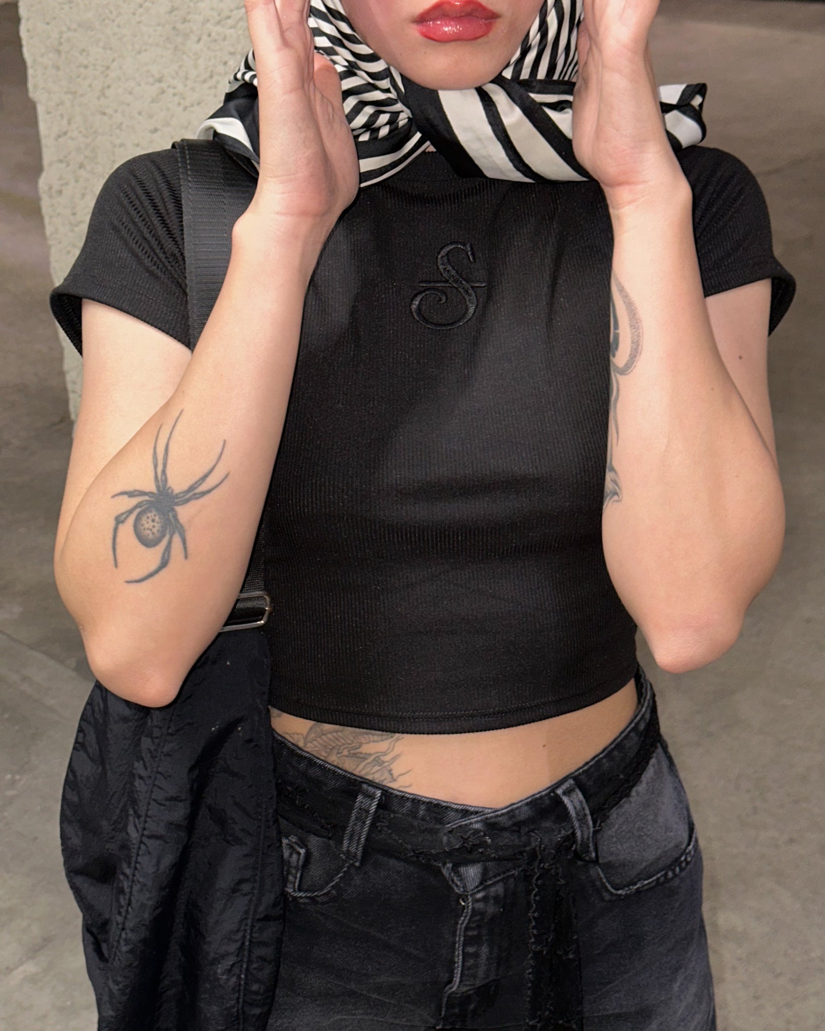 Baby Tee - authentic ‘S’