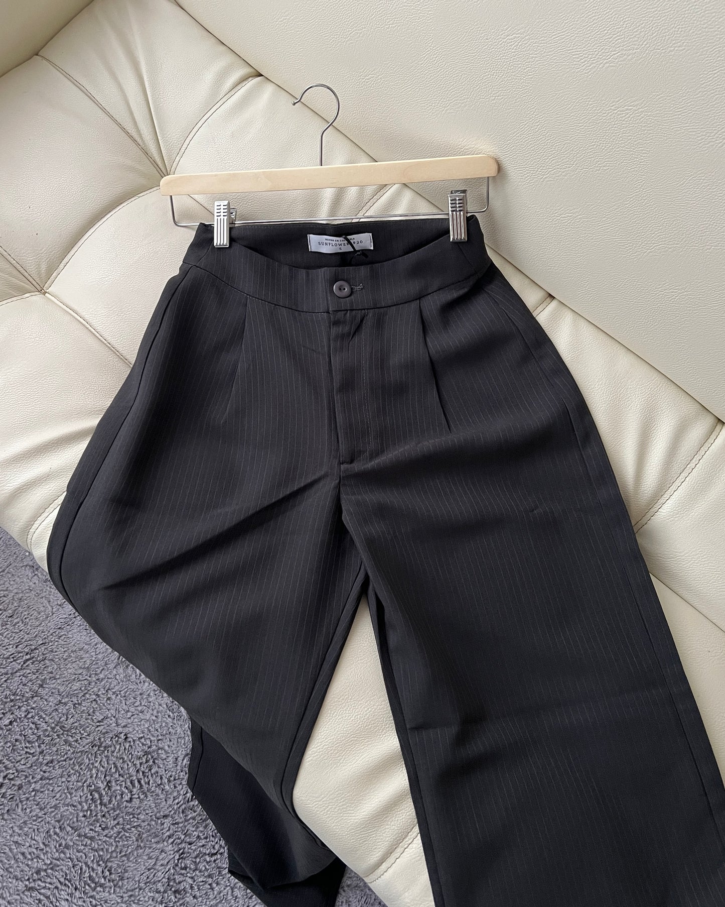 Pantalón Clásico Viena - Gris Oscuro Raya Tiza